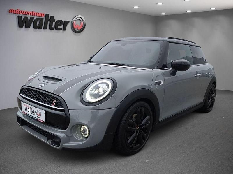 Grau Gebraucht 2020 Mini Cooper S Chili Kleinwagen | 18.490 € (Guter Preis) - Bild 1/4