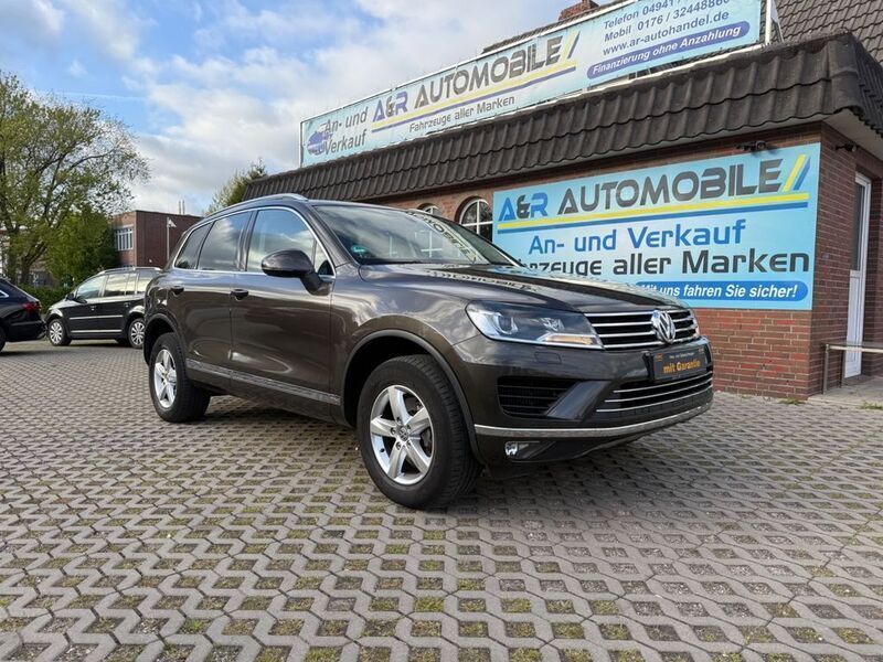 Schwarz Gebraucht 2016 VW Touareg Terrain Tech SUV | 21.999 € (Fairer Preis) - Bild 1/4
