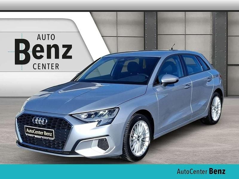 Gebraucht Audi A3 Sportback Advanced Plus 150 PS (110 kW) 2020 Florettsilber Kleinwagen