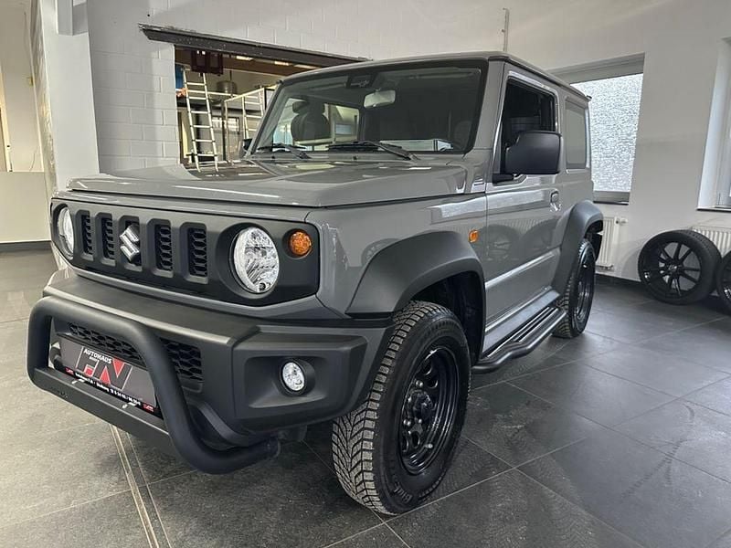 Gebraucht Suzuki Jimny Comfort 102 PS (75 kW) 2021 Grau SUV