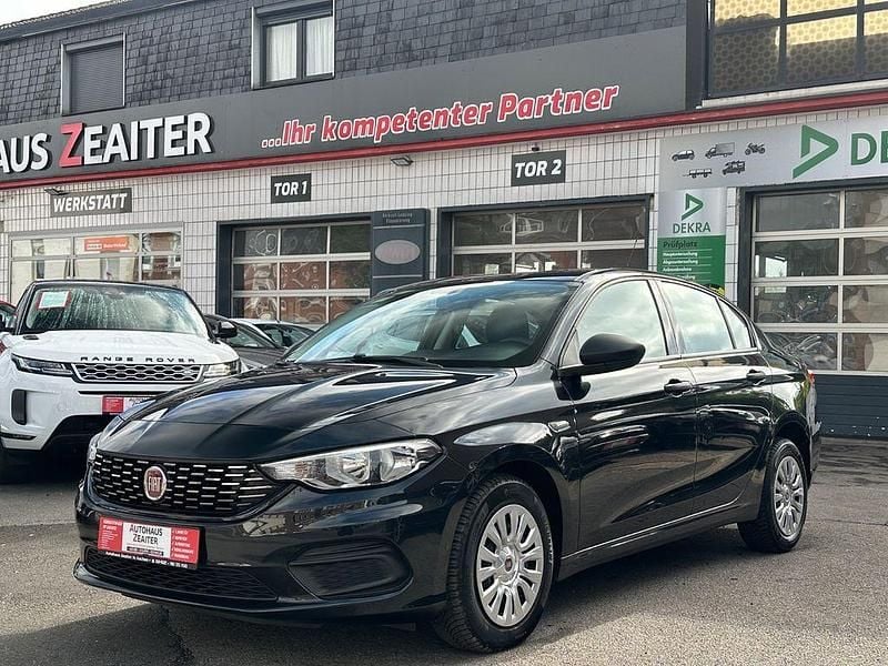 Gebraucht Fiat Tipo Pop 95 PS (69 kW) 2016 Schwarz Limousine