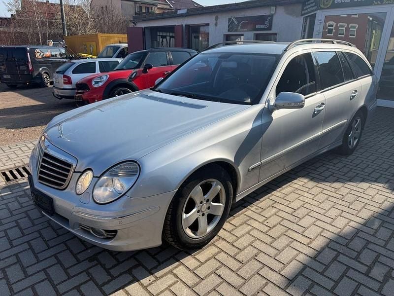 Gebraucht Mercedes E220 170 PS (125 kW) 2008 Silber Kombi