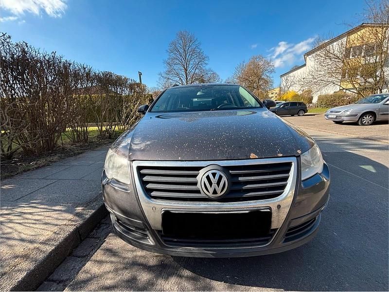 Gebraucht VW Passat 140 PS (102 kW) 2010 Braun Kombi