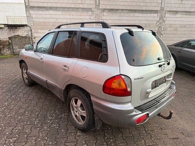 Gebraucht Hyundai Santa Fe GLS 173 PS (127 kW) 2004 Silber SUV