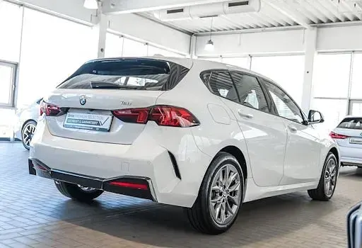 Occasion BMW 120 Shadowline 170 ch (125 kW) 2025 Blanc Citadine