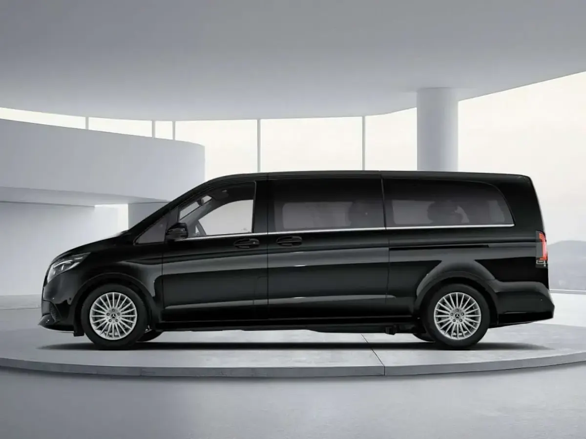 Gebraucht Mercedes V300 237 PS (174 kW) 2025 Obsidianschwarz metallic Van / Kleinbus