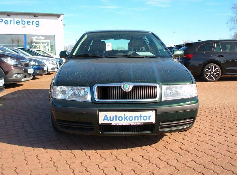 Gebraucht Skoda Octavia Ambiente 90 PS (66 kW) 2001 Grün Kombi