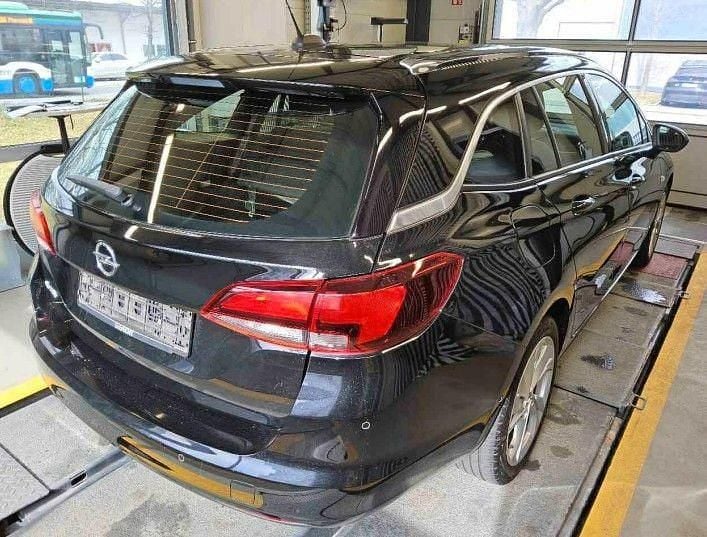Gebraucht Opel Astra Elegance 131 PS (96 kW) 2022 Schwarz Kombi