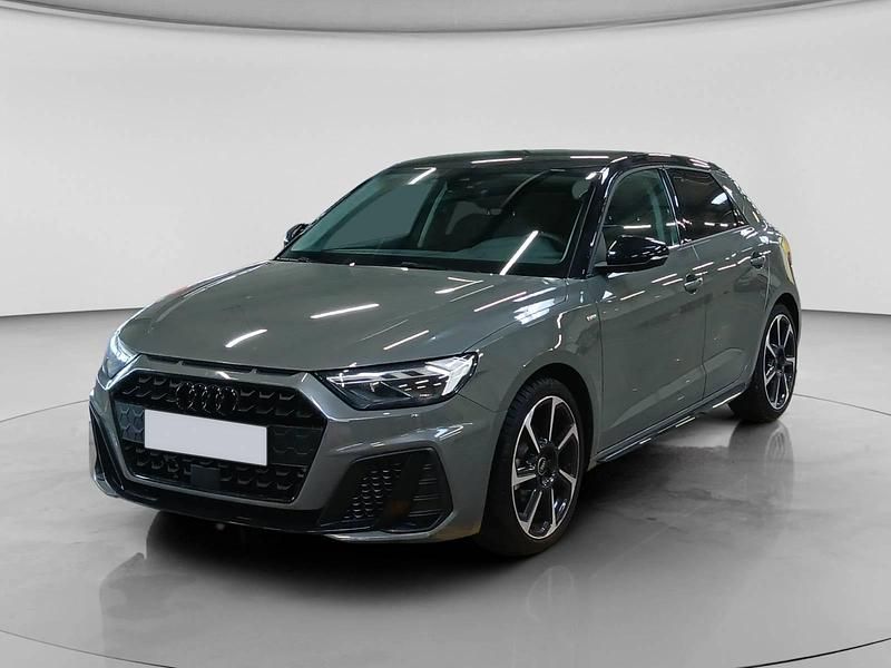 Gebraucht Audi A1 Ambiente 116 PS (85 kW) 2025 Gris chronos SUV