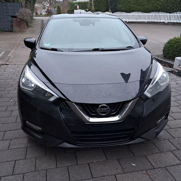 Schwarz Gebraucht 2017 Nissan Micra Tekna Limousine | 8.400 € (Superpreis) - Bild 1/4