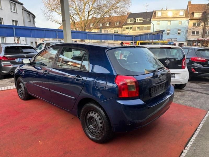 Gebraucht Toyota Corolla 96 PS (70 kW) 2003 Blau Limousine