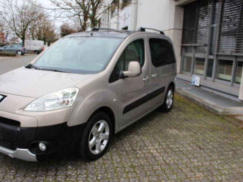 Beige Gebraucht 2010 Peugeot Partner Van / Kleinbus | 4.900 € (Fairer Preis) - Bild 1/3
