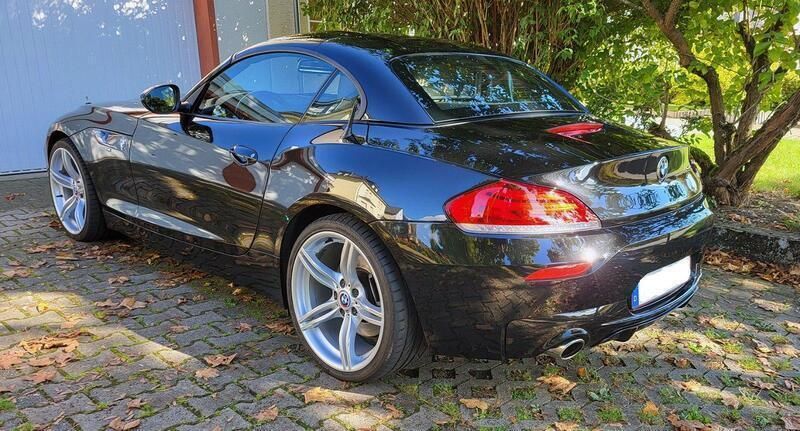 Schwarz Gebraucht 2013 BMW Z4 Performance Cabrio | 29.400 € (Teuer) - Bild 1/4