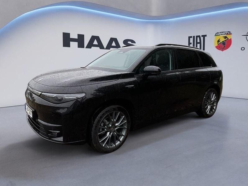 Gebraucht Leapmotor C10 215 PS (158 kW) 2025 Black (metallic) SUV