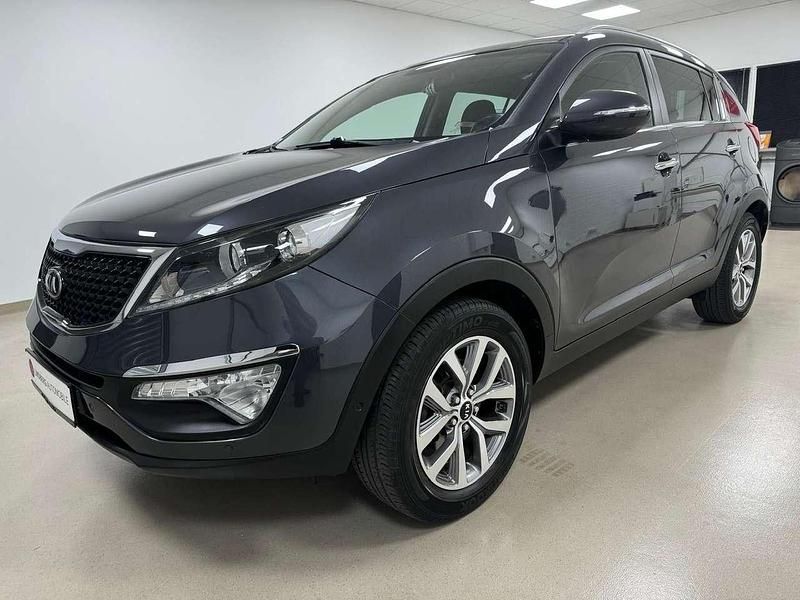 Grau Gebraucht 2016 Kia Sportage DREAM-TEAM Edition SUV | 11.990 € (Fairer Preis) - Bild 1/3