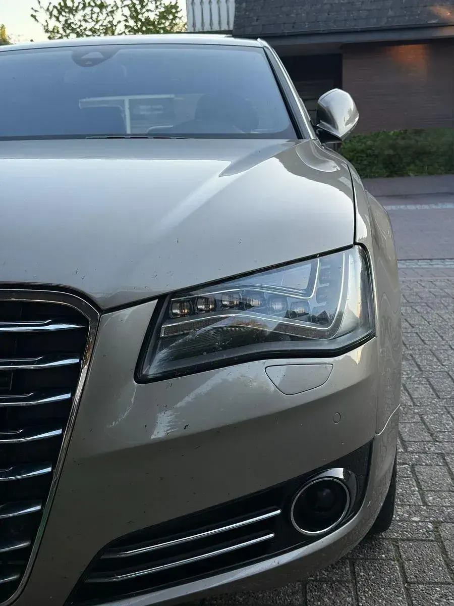 Gebraucht Audi A8 Sport 351 PS (258 kW) 2011 Gold Limousine
