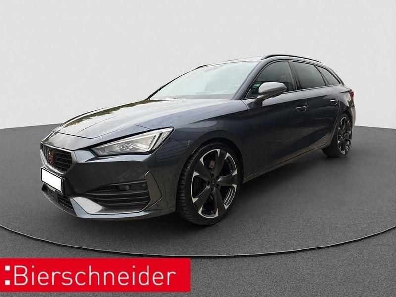Grau Gebraucht 2023 Cupra Leon VZ Kombi | 37.950 € (Teuer) - Bild 1/4