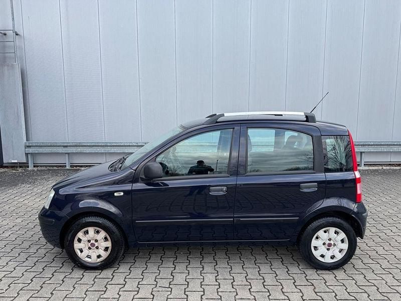 Gebraucht Fiat Panda Dynamic 60 PS (44 kW) 2010 Blau Kleinwagen