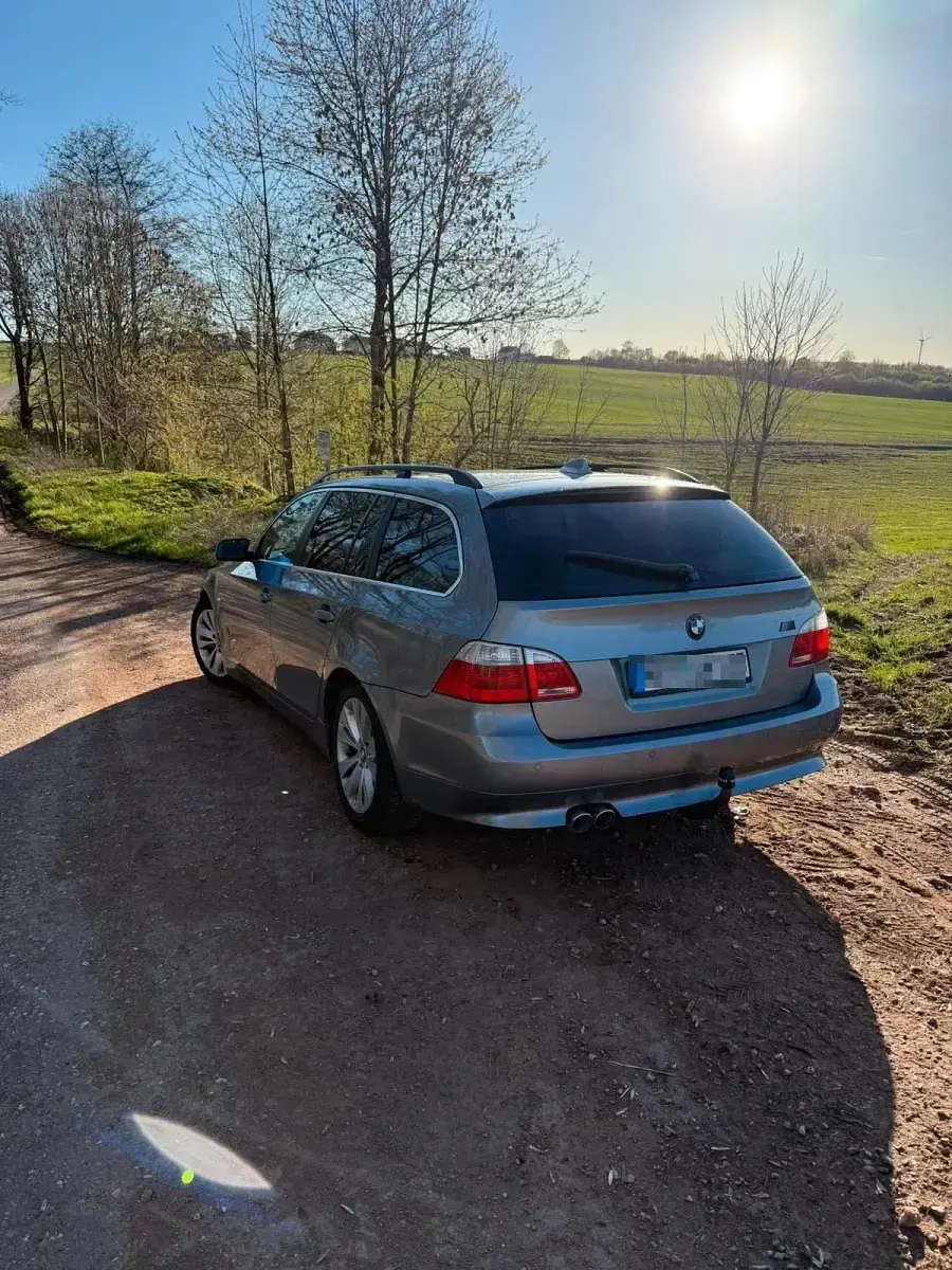 Gebraucht BMW 535 272 PS (200 kW) 2005 Silber Kombi