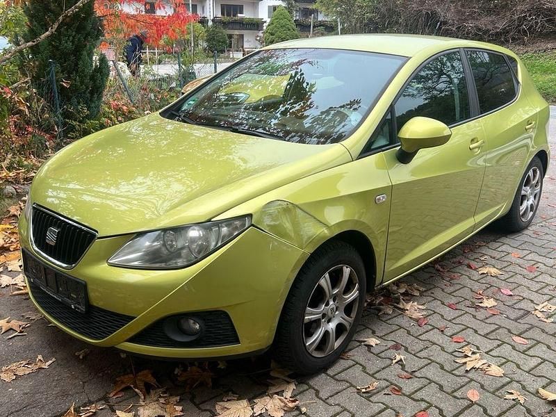 Grün Gebraucht 2009 Seat Ibiza Sport Limousine | 1.500 € (Superpreis) - Bild 1/4