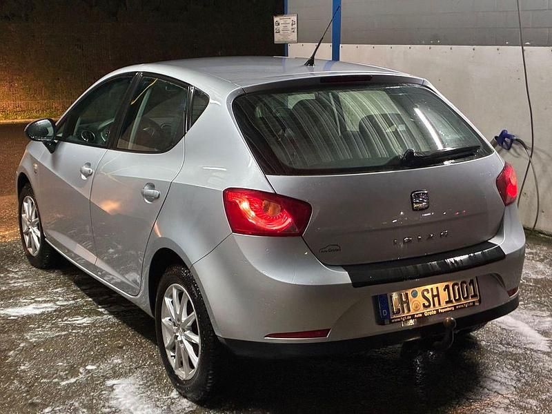 Gebraucht Seat Ibiza Style 105 PS (77 kW) 2011 Silber Limousine