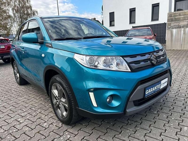 Gebraucht Suzuki Vitara Comfort+ 120 PS (88 kW) 2018 Blau SUV