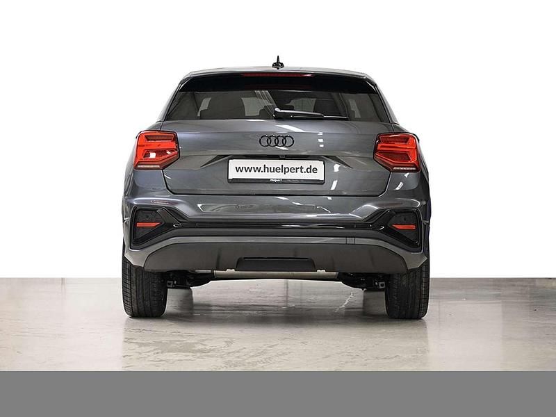 Neu Audi Q2 S-Line 150 PS (110 kW) 2026 Daytonagrau perleffekt SUV