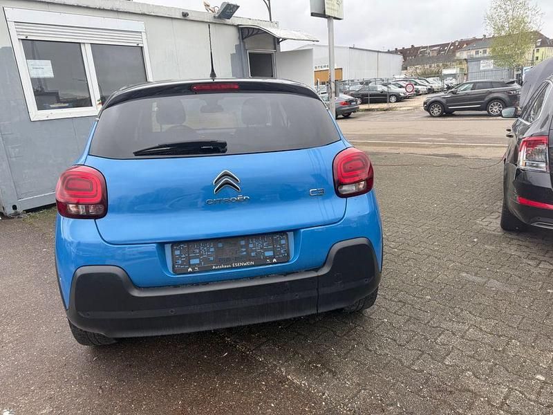 Gebraucht Citroën C3 Shine 82 PS (60 kW) 2018 Blau Kleinwagen