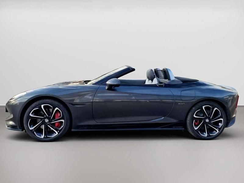 Neu MG Cyberster 375 kW (510 PS) 2025 Grau Cabrio