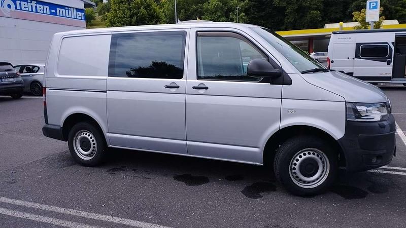 Silber Gebraucht 2015 VW T5 Van | 15.900 € (Superpreis) - Bild 1/4