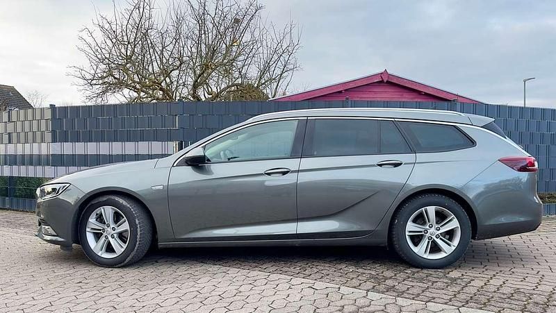 Silber Gebraucht 2018 Opel Insignia Country Tourer Kombi | 12.999 € (Fairer Preis) - Bild 1/4