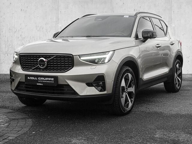 Gebraucht Volvo XC40 Plus 197 PS (144 kW) 2024 Bright dusk SUV
