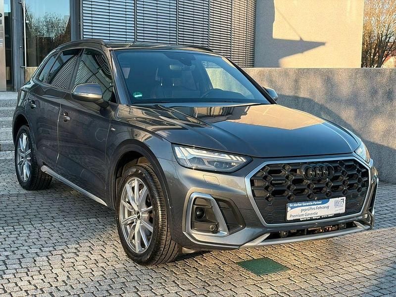 Gebraucht Audi Q5 S-Line 265 PS (194 kW) 2021 Grau SUV