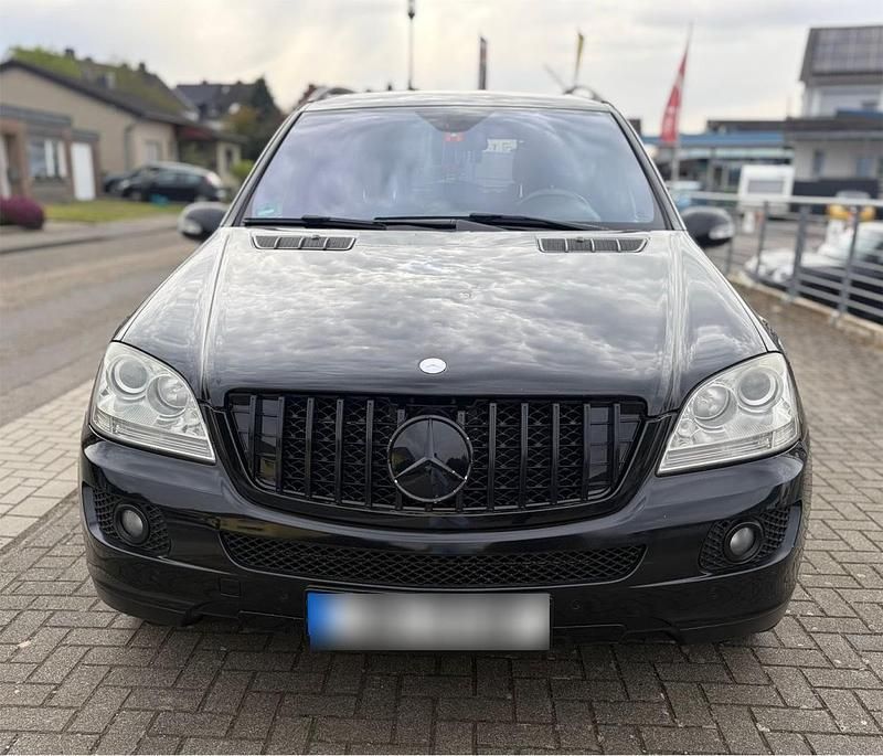 Gebraucht Mercedes 320 224 PS (164 kW) 2007 Schwarz SUV