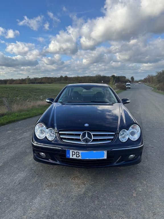 Gebraucht Mercedes CLK350 Elegance 272 PS (200 kW) 2008 Blau Coupé
