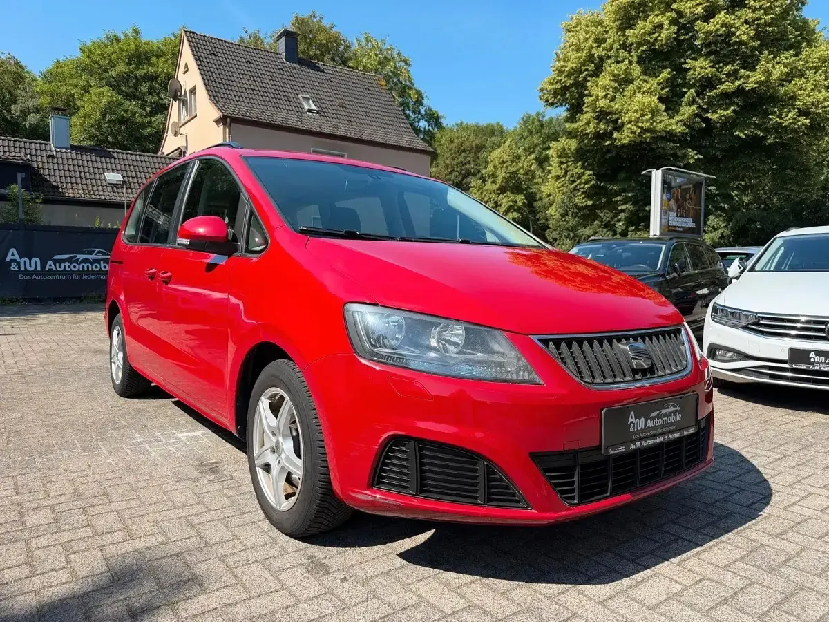 Gebraucht Seat Alhambra Reference 140 PS (102 kW) 2012 Rot Van / Kleinbus