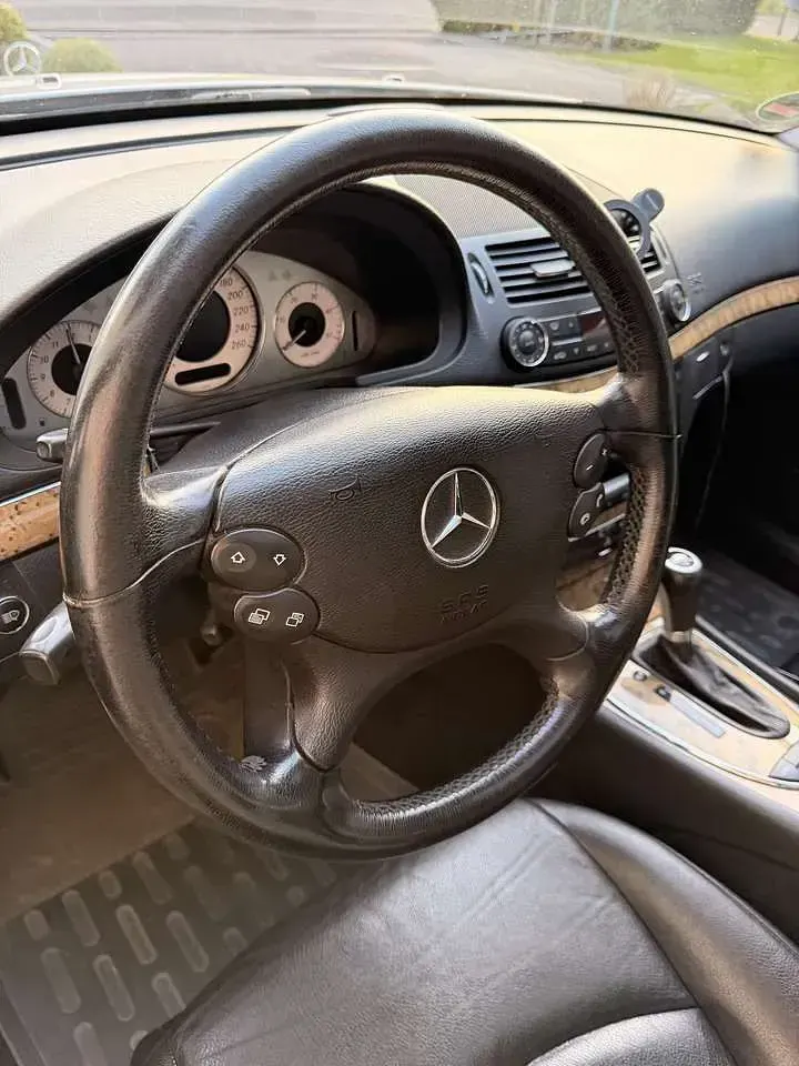 Second-hand Mercedes E320 224 CP (164 kW) 2006 Gri Break