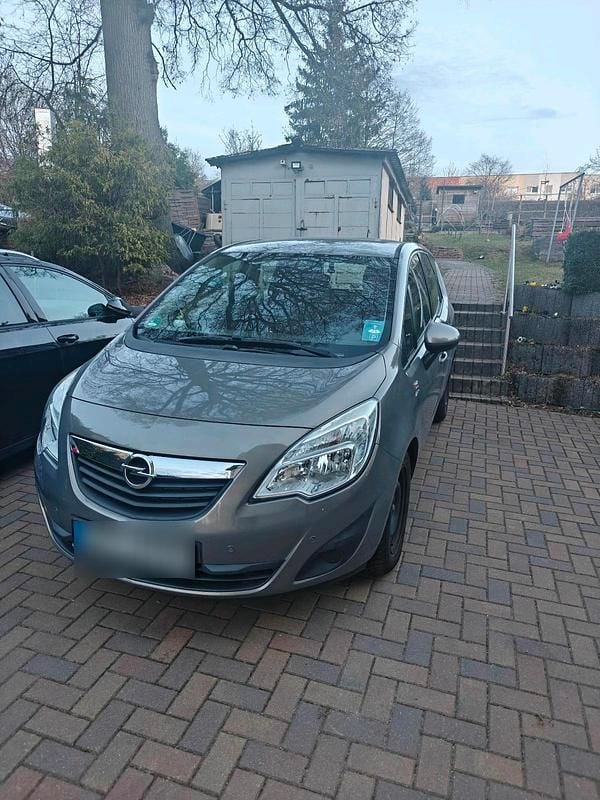 Gebraucht Opel Meriva 100 PS (73 kW) 2013 Beige Van / Kleinbus