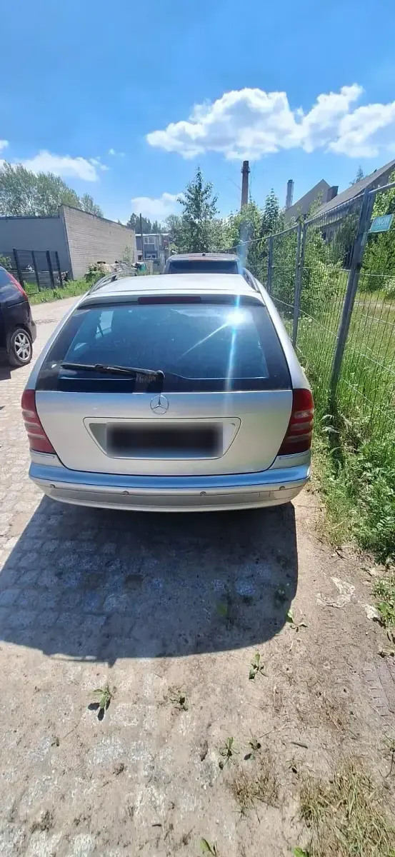 Gebraucht Mercedes C240 170 PS (125 kW) 2001 Silber Kombi
