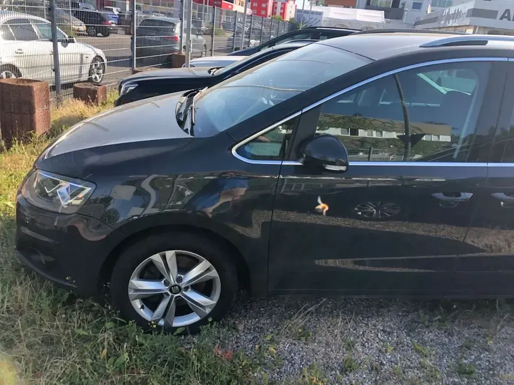 Gebraucht Seat Alhambra XCELLENCE 150 PS (110 kW) 2019 Grau Van / Kleinbus