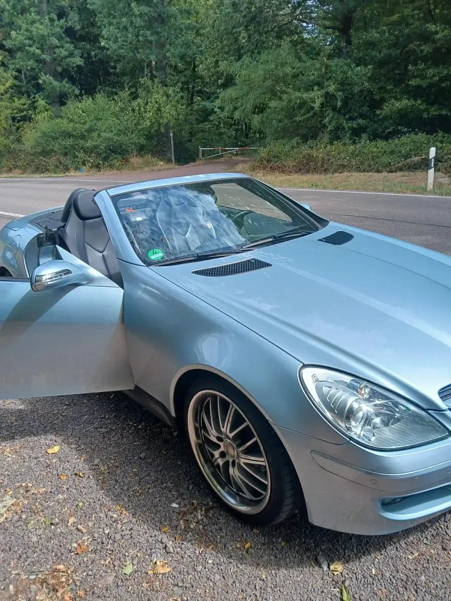 Gebraucht Mercedes SLK200 163 PS (119 kW) 2005 Silber Cabrio