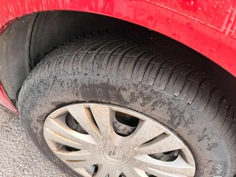 Gebraucht Citroën C4 Picasso 119 PS (87 kW) 2010 Rot Van / Kleinbus