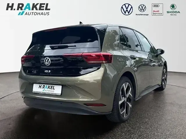 Gebraucht VW ID.3 Pro 150 kW (204 PS) 2024 Grün Kleinwagen
