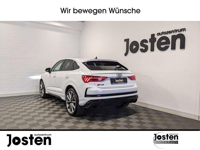 Gebraucht Audi RS Q3 Sportback Sport 400 PS (294 kW) 2023 Gletscherweiß metallic SUV