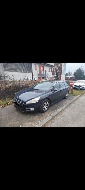 Gebraucht Peugeot 508 SW Active 156 PS (114 kW) 2012 Kombi
