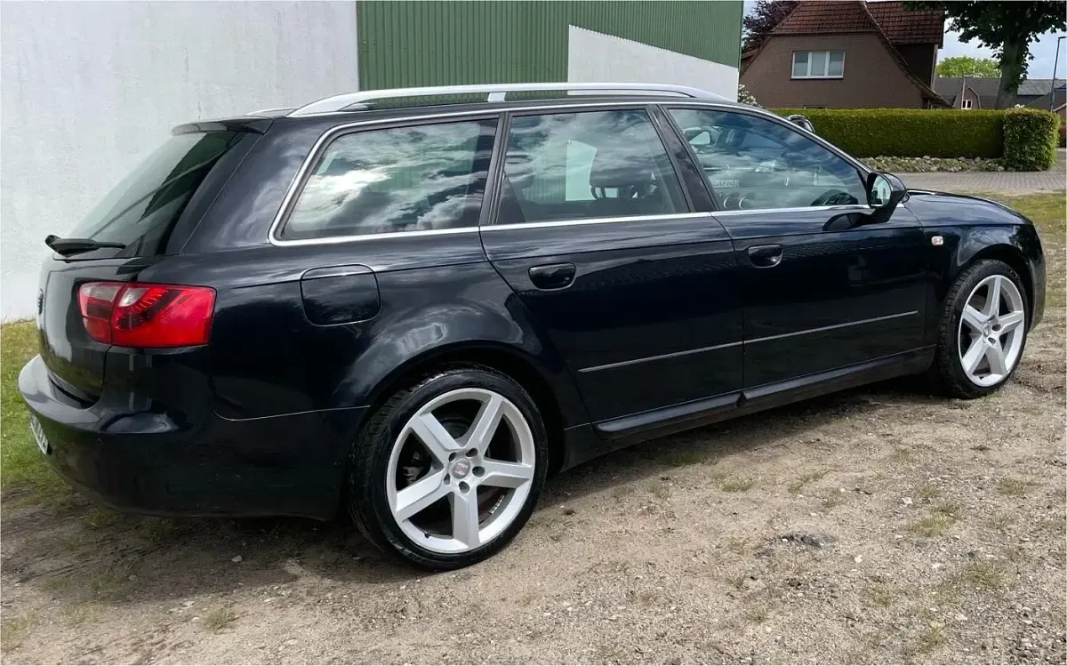 Gebraucht Seat Exeo Sport 170 PS (125 kW) 2011 Schwarz Kombi