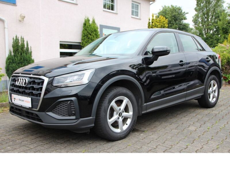 Schwarz Gebraucht 2022 Audi Q2 SUV | 22.990 € (Fairer Preis) - Bild 1/4