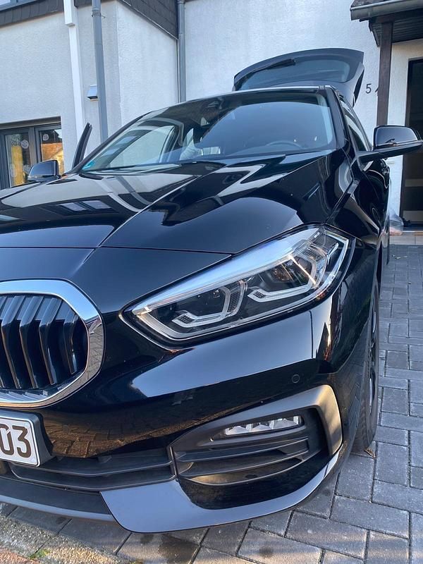Gebraucht BMW 116 116 PS (85 kW) 2020 Schwarz Kleinwagen