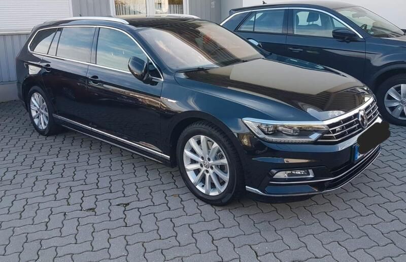 Schwarz Gebraucht 2017 VW Passat Highline Kombi | 21.400 € (Fairer Preis) - Bild 1/4
