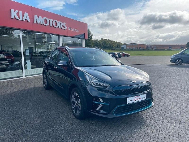 Blau Gebraucht 2021 Kia e-Niro Vision SUV | 20.480 € (Fairer Preis) - Bild 1/4